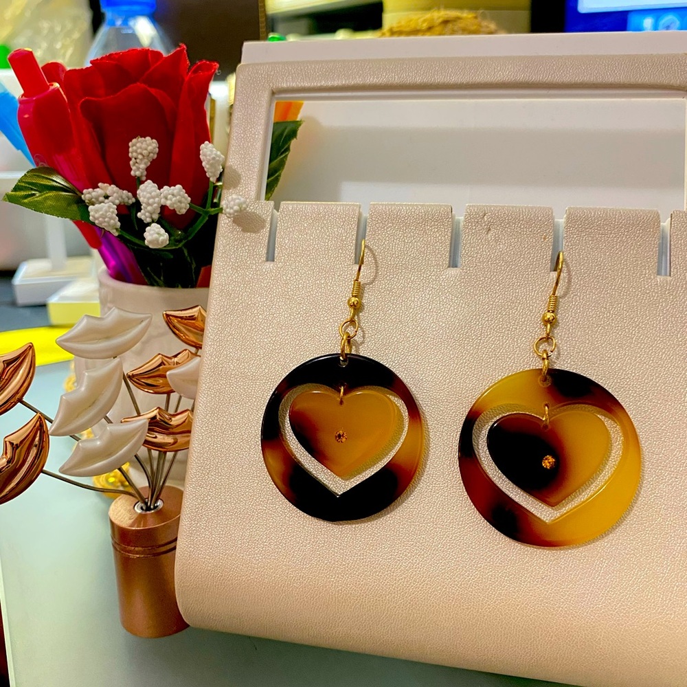 ❤️‍🔥3/10$ Gold and black earrings\ new